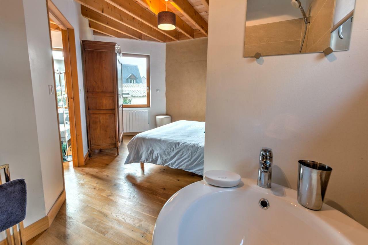 Bed & Breakfast Wood *